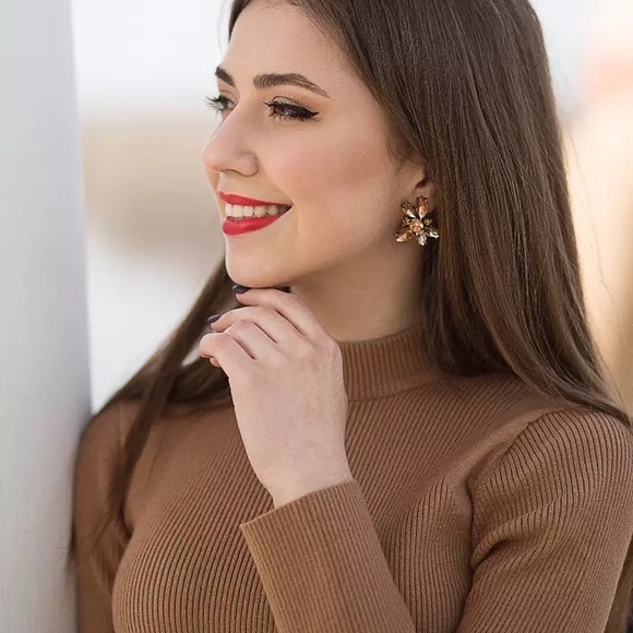 “Lost in Love” (CLOSING CLOSET SALE) - Picture 6 of 6